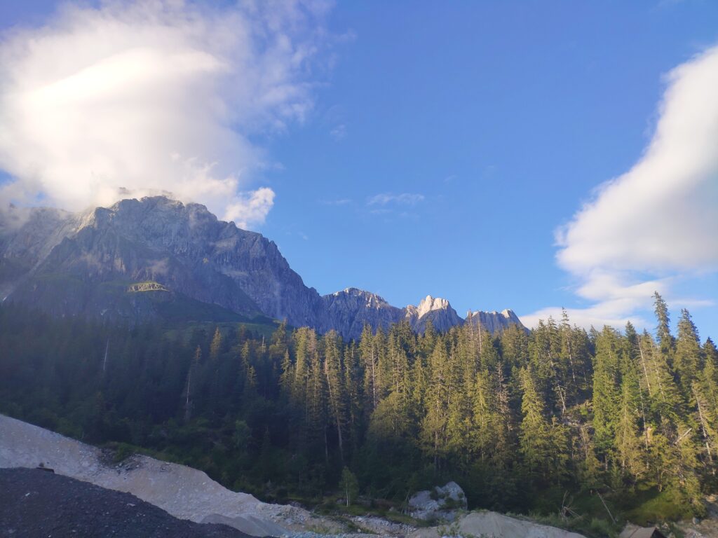 Vue sur les montages autrichiennes