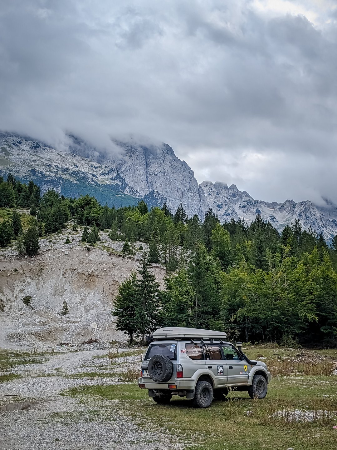 Vallée de Valböne, Albanie